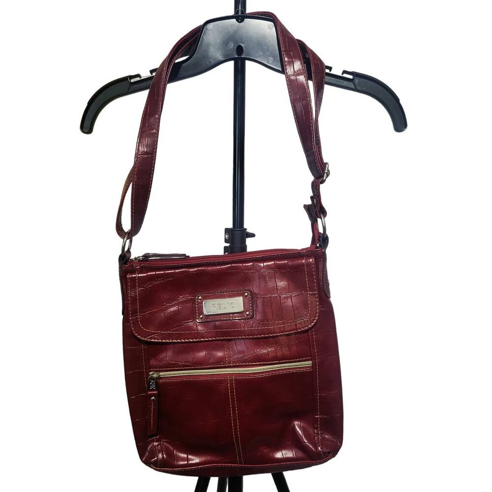 Relic Shoulder or Crossbody Faux Leather Bag Burgandy Red‎ NWOT